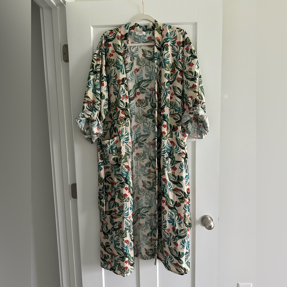 Lost + Wander Seascapes cover up, size Medium